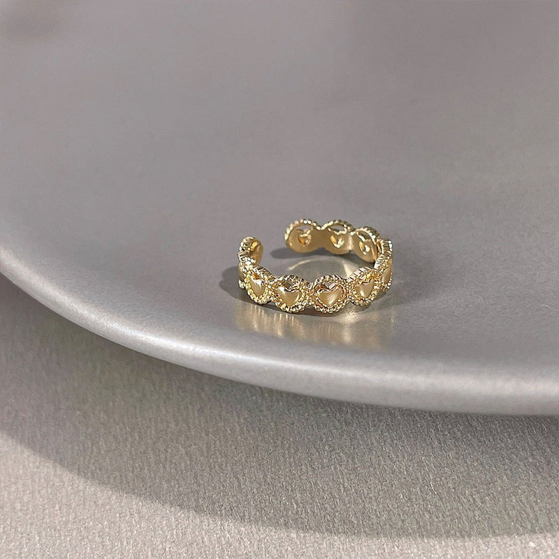 [] Band of Hearts Ring