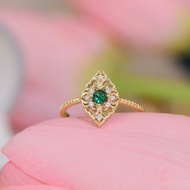 Elsie Baroque Emerald Ring