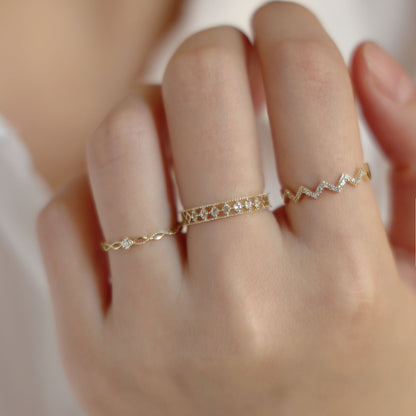 Regina Baroque Ring