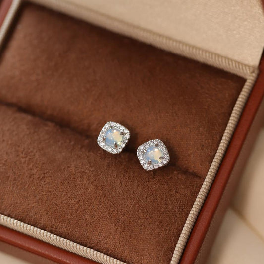 Baroque Stud Earrings - Rachelle