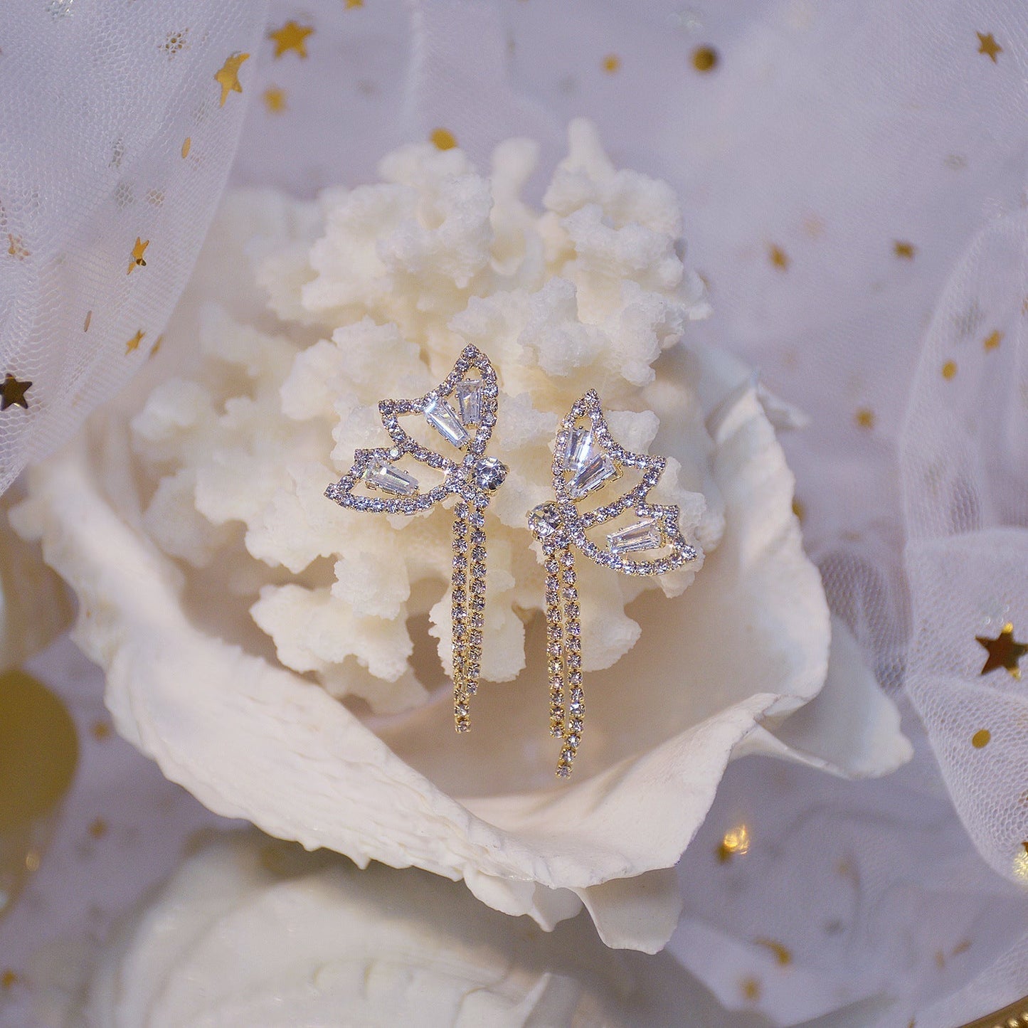 [] Sally Butterfly Drop Earrings