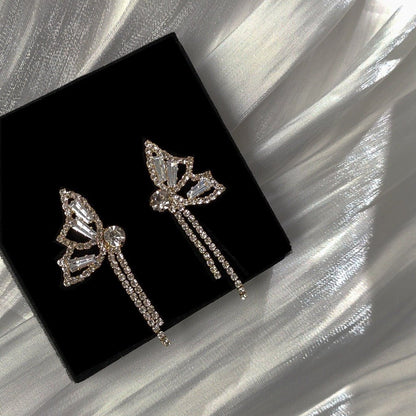 [] Sally Butterfly Drop Earrings
