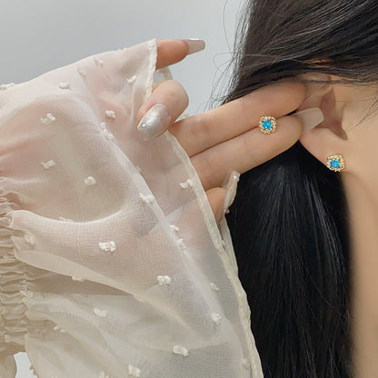 Capri Oceanlight Stud Earrings