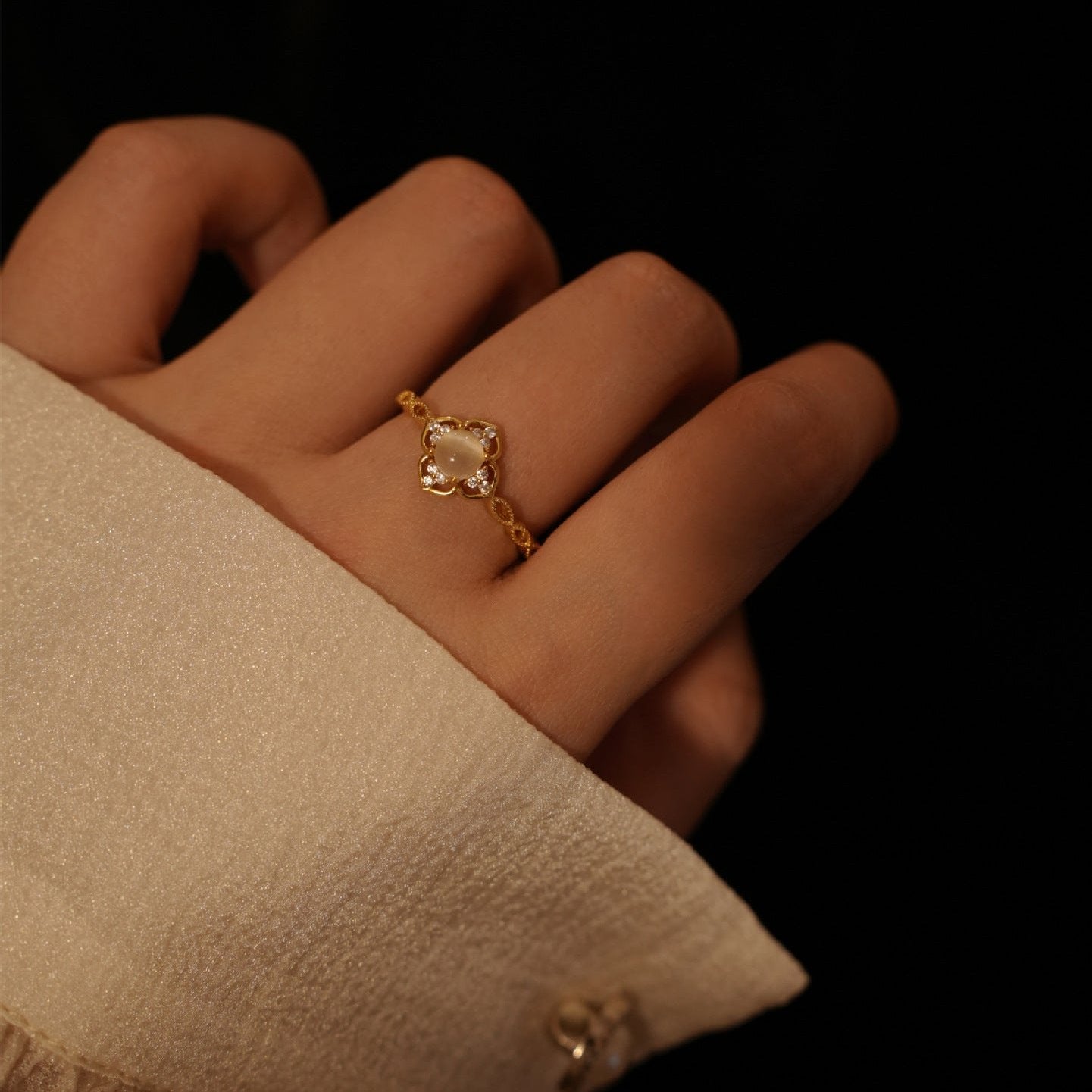 Cat's Eye Opal Ring