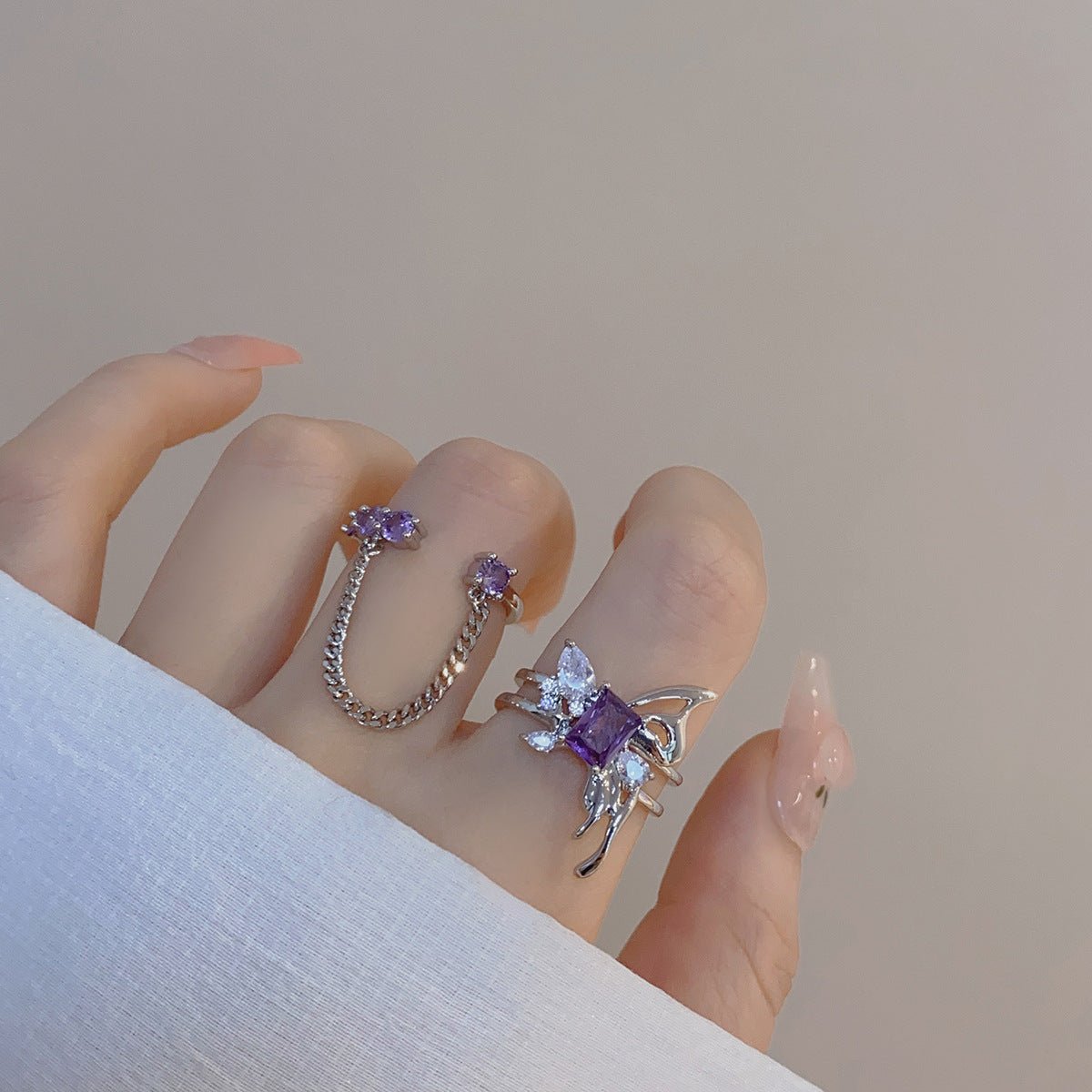 [] Amethyst Butterfly Ring Set