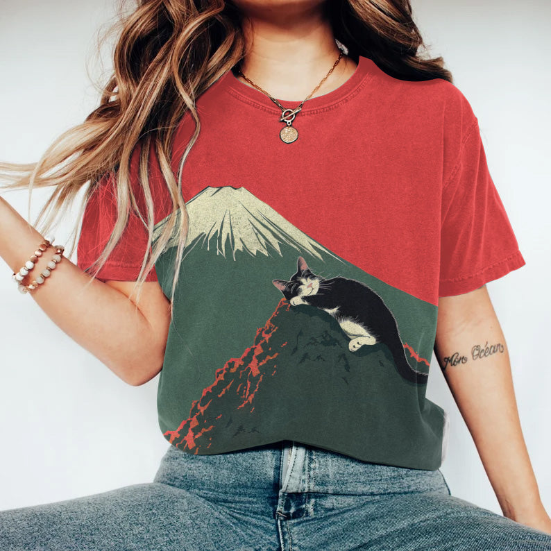 Abstract Creative Cute Cat Sleeping Next To Mount Fuji Painting Art T-Shirt elevenforest