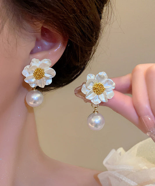 White Copper Overgild Pearl Drop Earrings