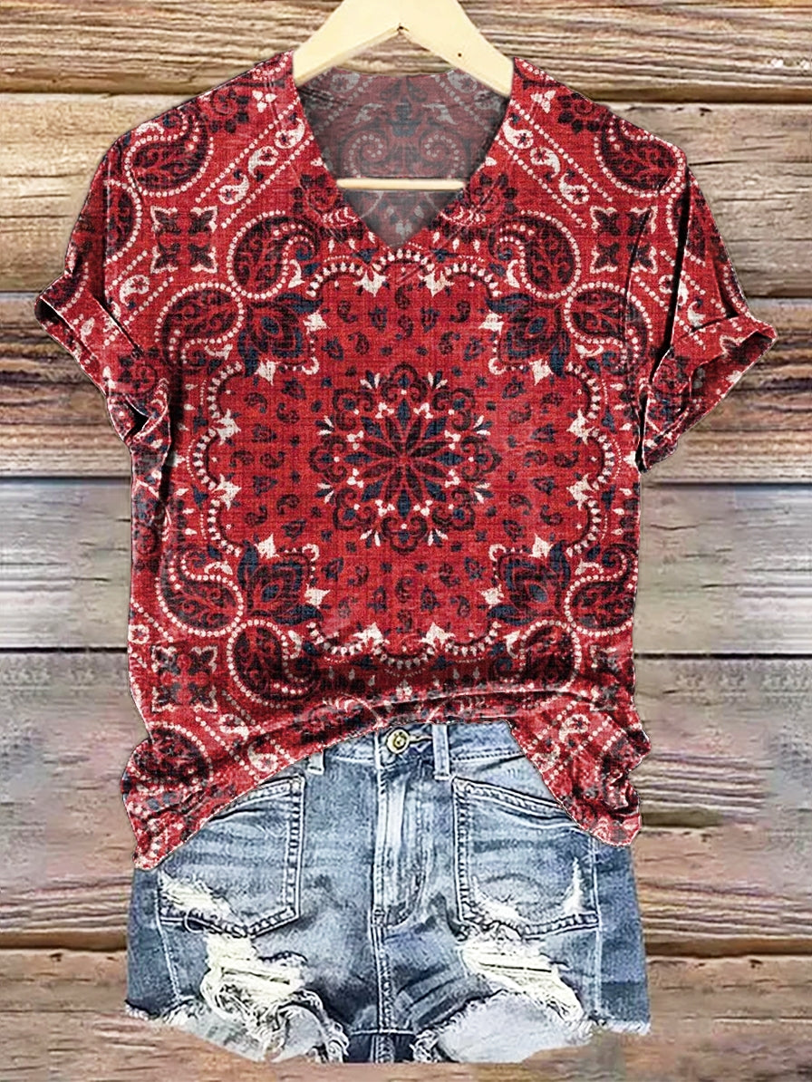 Women's Retro Ethnic Totem Art Pattern Print V-neck Casual T-Shirt