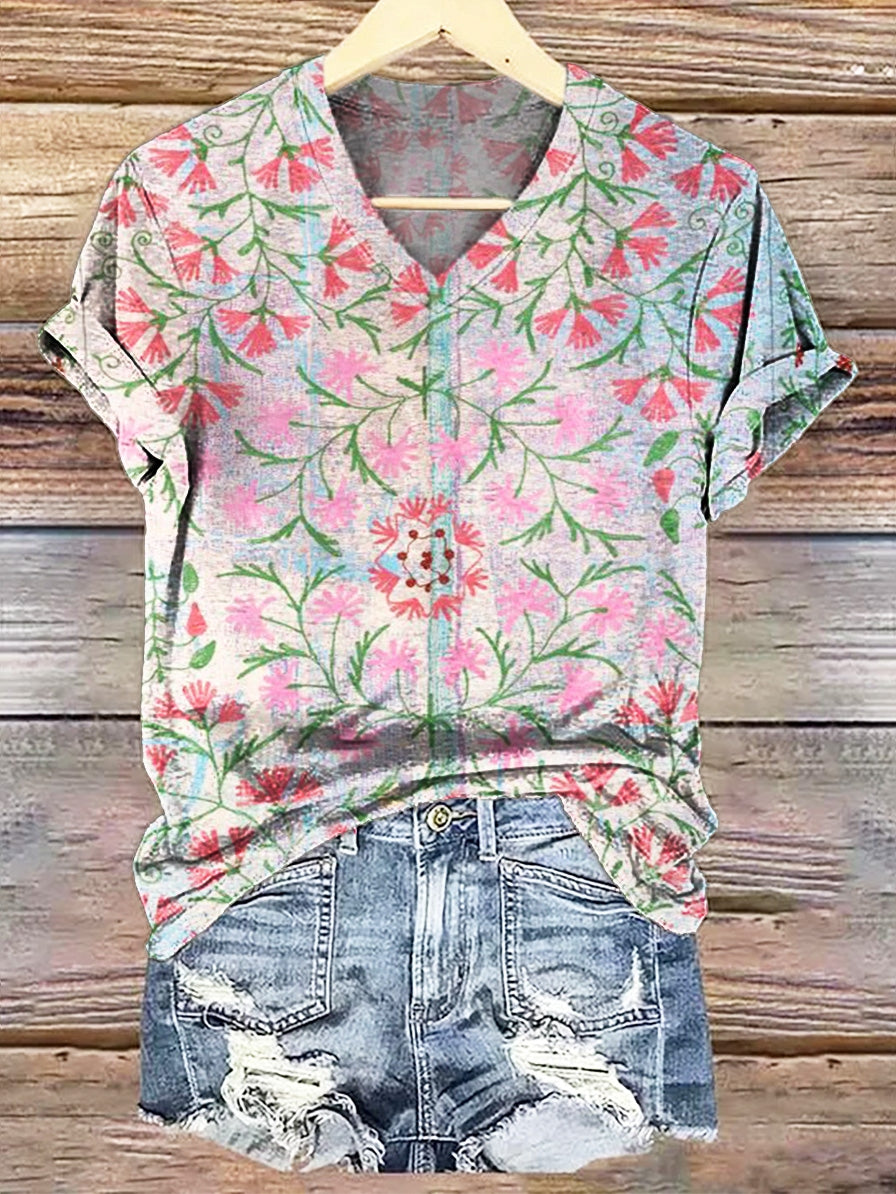Women's Vintage Folk Art Floral Pattern Printed Casual V-neck T-shirt