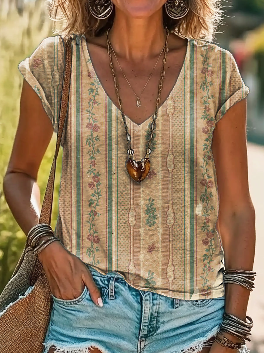 Vintage Ethnic Floral Art Print 100%Cotton V-neck T-Shirt