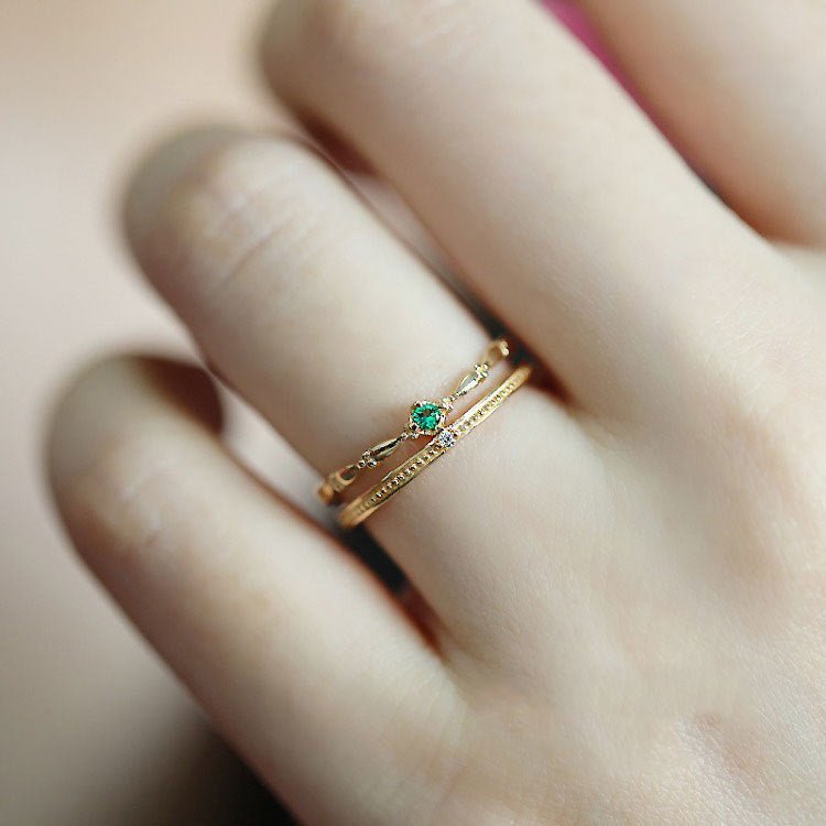 [] Lilian Emerald Ring