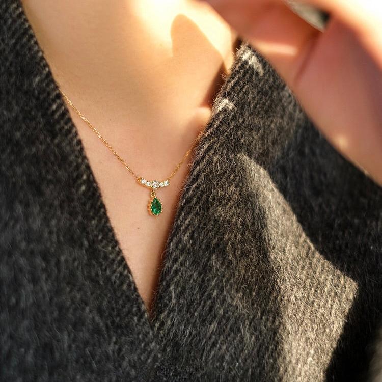 Emerald Waterdrop Necklace