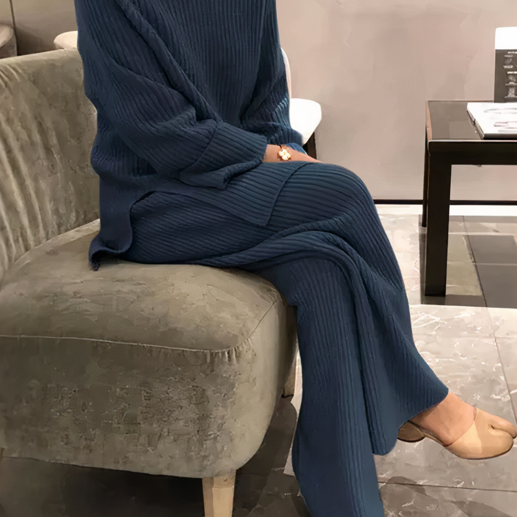 Timeless Vintage Style Jumper