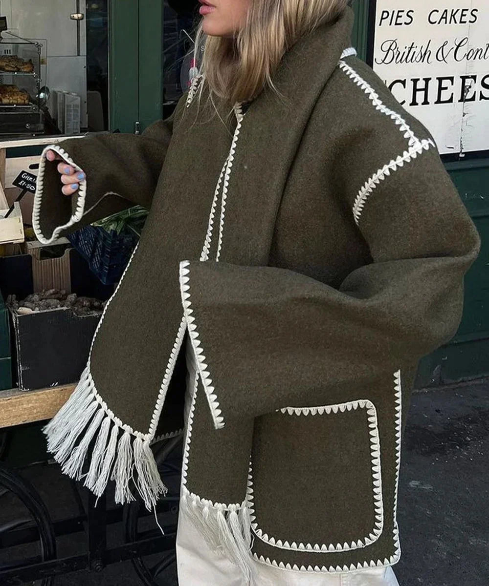 LM | Timeless tassel coat for women