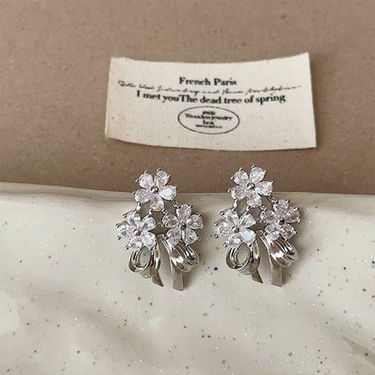 [] Flower of Dreams Earrings
