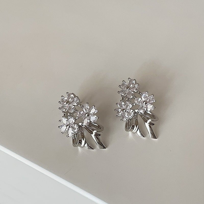 [] Flower of Dreams Earrings