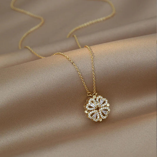 Lucky Clover Hearts Valentine 💝 Necklace
