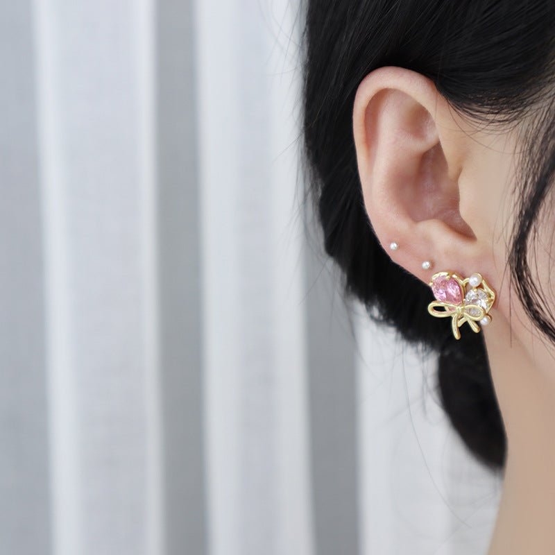 [sample ] Samantha Heart Stud Earrings