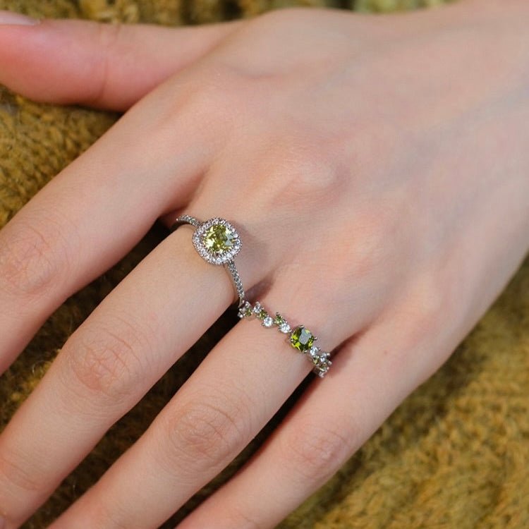 Clara Peridot Ring