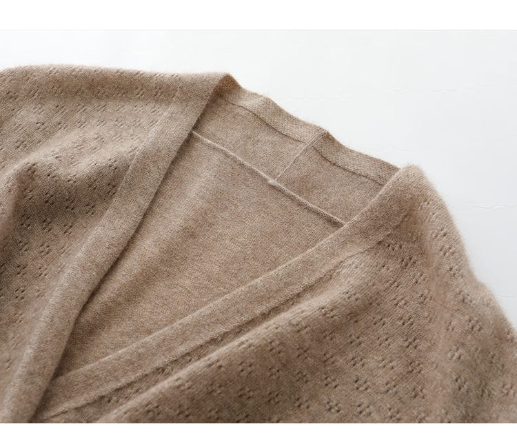 LM | Cross V-neck cashmere sweater