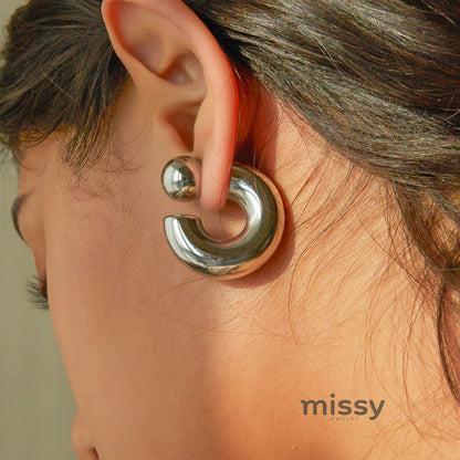 Keyara Titanium C-hoop Earrings