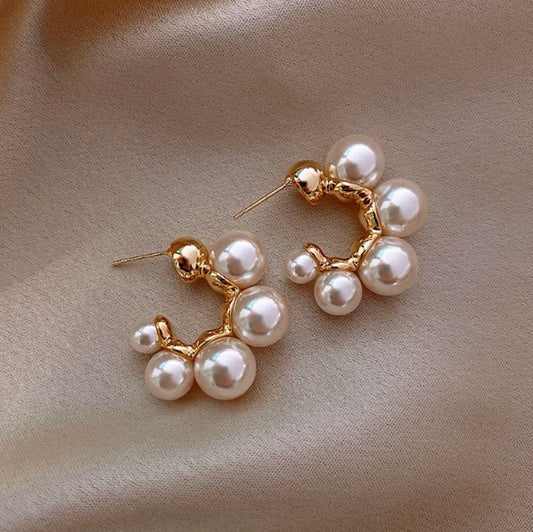 Lia Geometric Pearl Studs