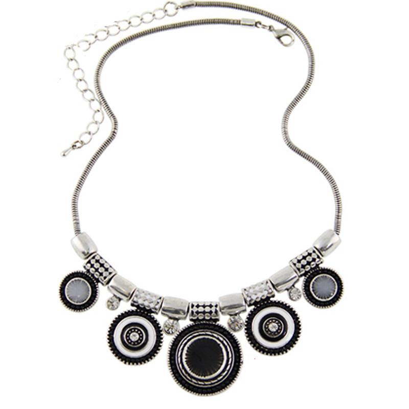 Colorful Bead Pendant Necklace