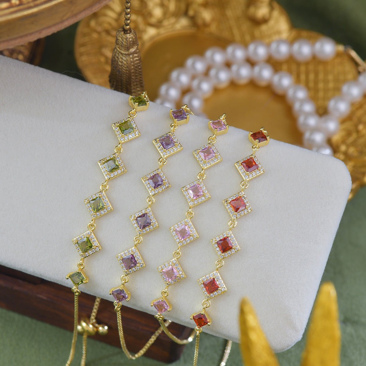 Ophelia Bracelet in Pink