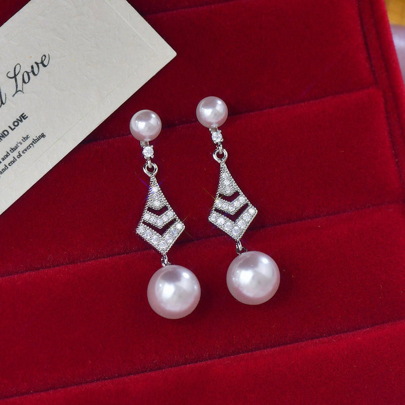 Pavilion Pearl Earrings