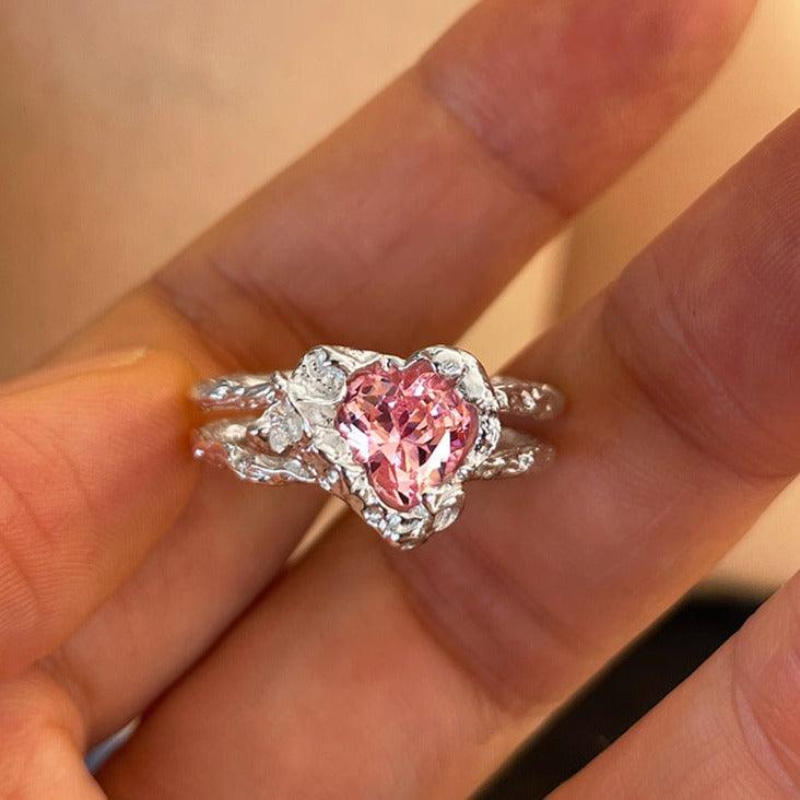 [] Pink Heart Ring