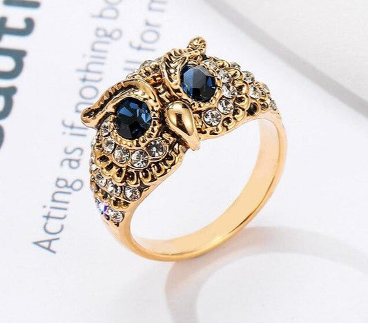Austrian Rhinestones Owl Eyes Ring