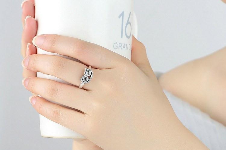 Crystal Owl Silver Ring
