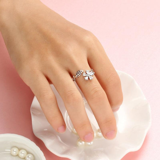 Exquisite Spring Flower Ring