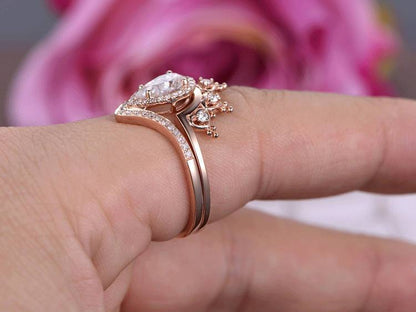 The Crystal Crown Ring Set