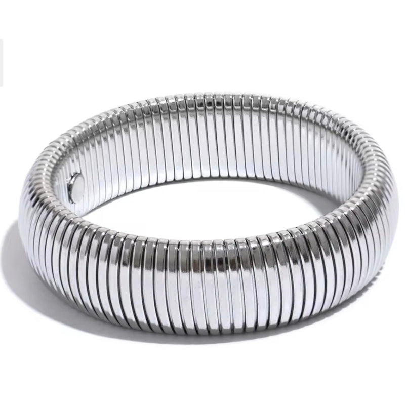 Eterna Luxe Bangle