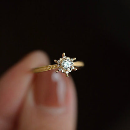 Snowflake Ring