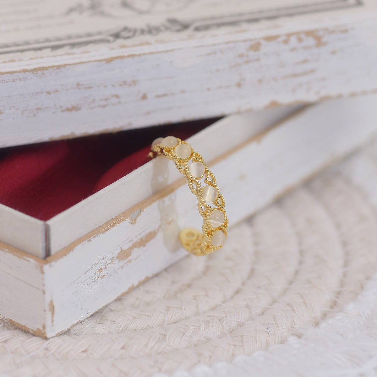 [] Tiara Ring Set