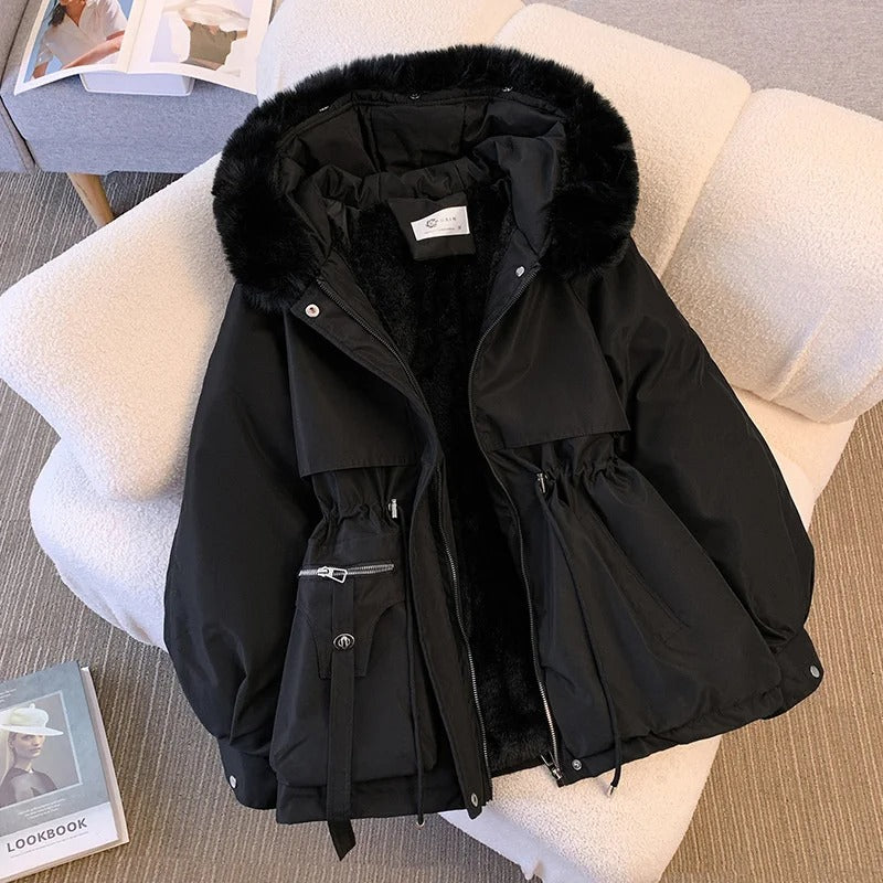 LM | stylish coat with fur collar