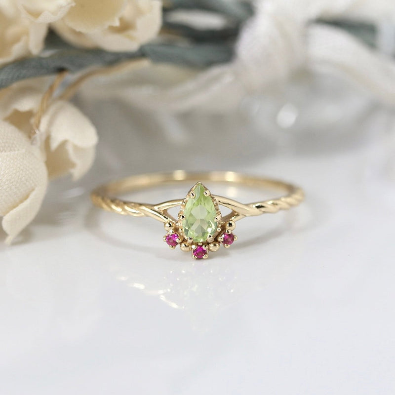 Verdant Reverie Ring Set
