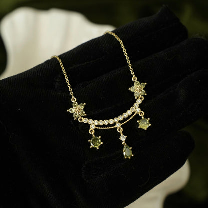 Wildflower Serenade Necklace in Green
